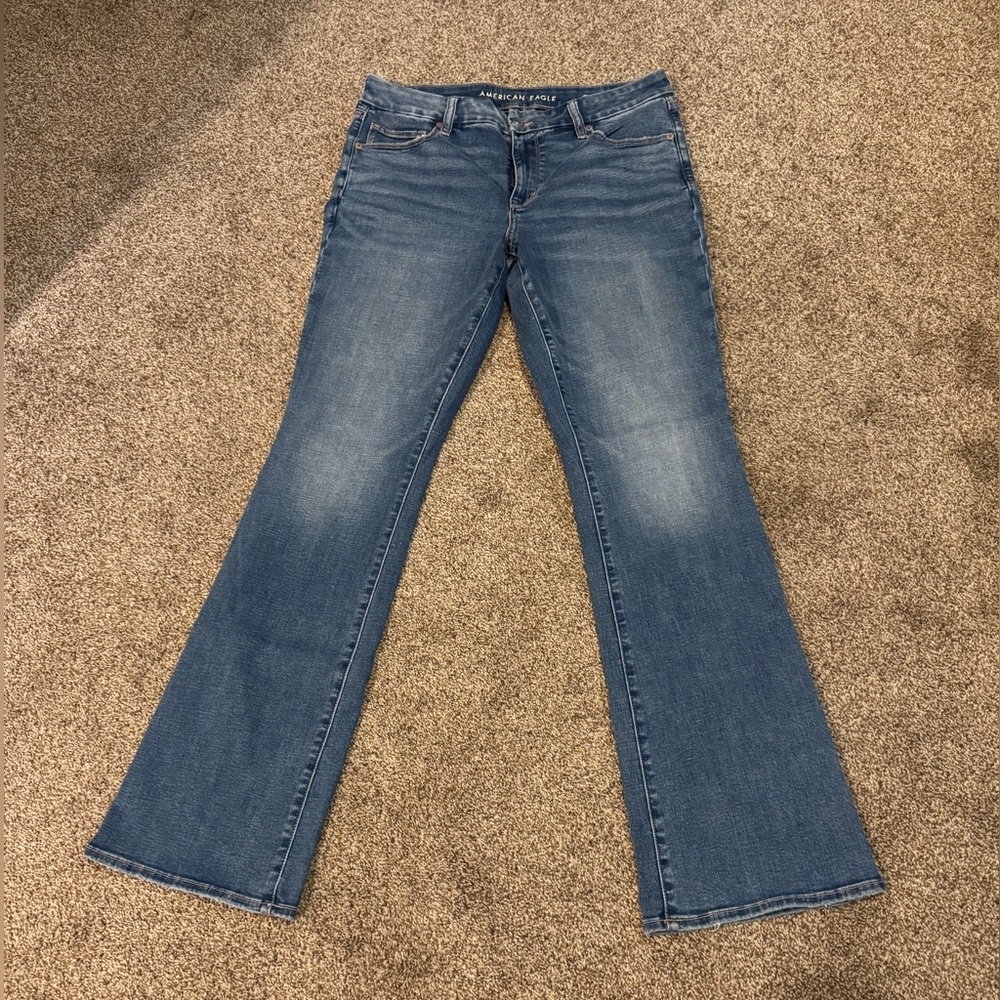 American Eagle Outfitters Curvy High Rise Skinny Kick Jeans